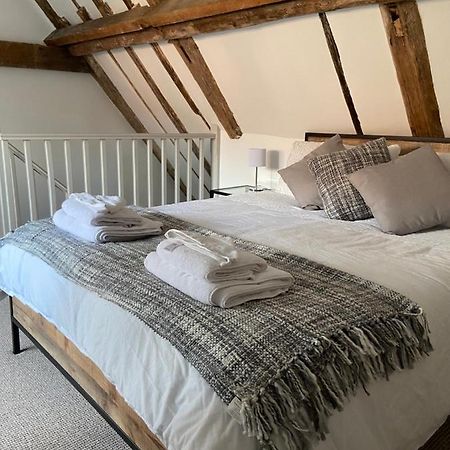 Grade II Listed 3 Bedroom Cottage With Free Parking King's Lynn Exterior photo