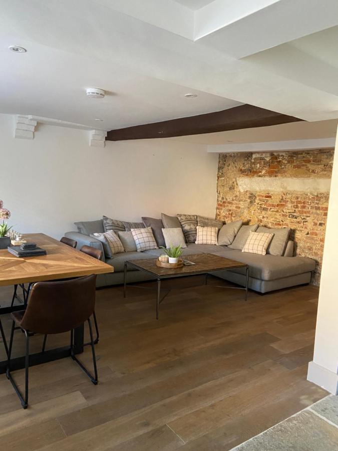 Grade II Listed 3 Bedroom Cottage With Free Parking King's Lynn Exterior photo